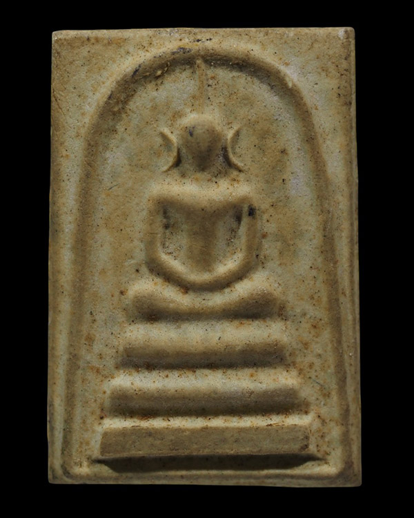 พระสมเด็จพิมพ์หูบายศรี หลังรูปเหมือนหลวงพ่อบ่าย ธัมมโชโต วัดช่องลม จ.สมุทรสงคราม ปี 2516 เนื้อผงพุทธ - 2