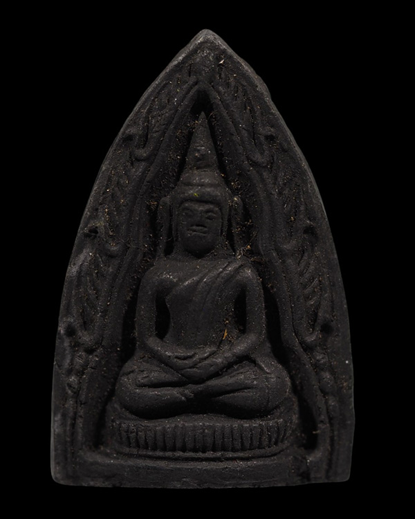 พระผงพิมพ์ชินราช พิมพ์ใหญ่ หลวงพ่อกล้าย วัดหงส์รัตนาราม บางกอกใหญ่ ธนบุรี (กรุงเทพฯ) ยุคปี ๒๔๘๕ เนื้ - 2