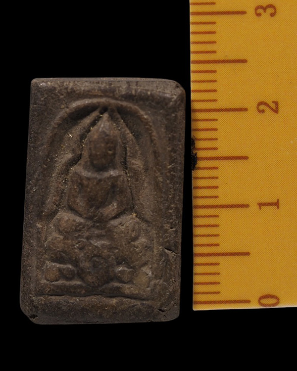 พระสมเด็จแหวกม่านหลังยันต์กลับ เนื้อดินพิมพ์คะแนน  หลวงพ่อยงยุทธ วัดเขาไม้แดง ชลบุรี   ปี 2509 เนื้อ - 4