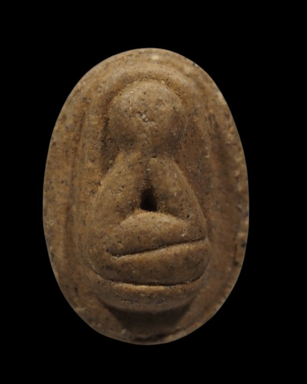 พระปิดตาเม็ดบัวหลวง เนื้อผงเกสร หลวงพ่อยิด วัดหนองจอก จ.ประจวบคีรีขันธ์ ปลุกเสก 3 ไตรมาส และรุ่นนี้เ - 2