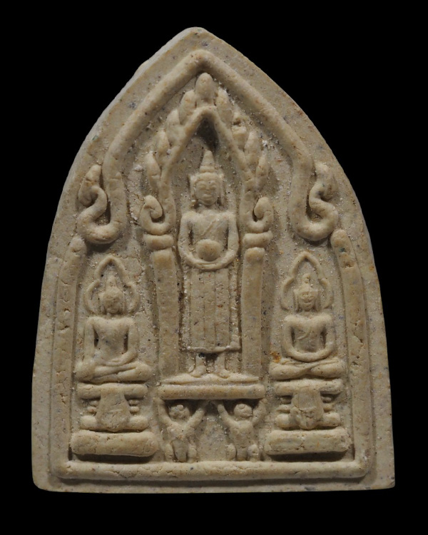 พระสามเนื้อผงหลังยันต์เต่าเรือน หลวงปู่หลิว วัดไร่แตงทอง จ.นครปฐม หลวงปู่หลิว ปณฺณโก มีนามเดิมว่า หล - 5