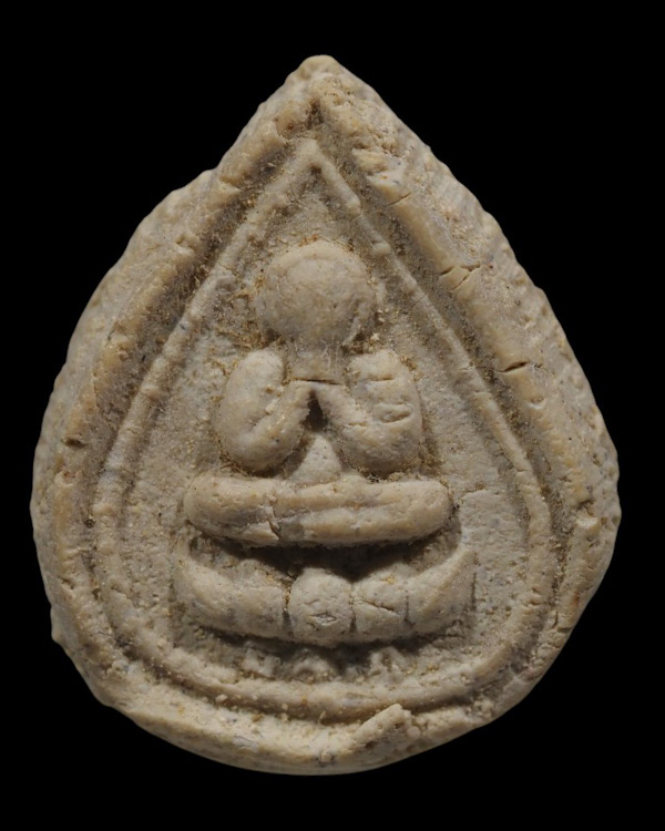 พระปิดตามีลาภ ยุคต้น หลวงพ่อแช่ม วัดดอนยายหอม จ.นครปฐม ปี 2514  พระปิดตามีลาภ ซึ่งเป็นพระปิดตายุคแรก - 5