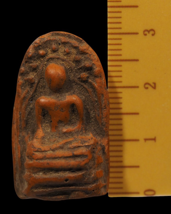 พระเนื้อดินยุคแรกพิมพ์พระคง หลวงพ่อกวย วัดโฆสิตาราม จ.ชัยนาท พระเครื่องหลวงพ่อกวย รู้กันว่าใช้ดีมีปร - 4