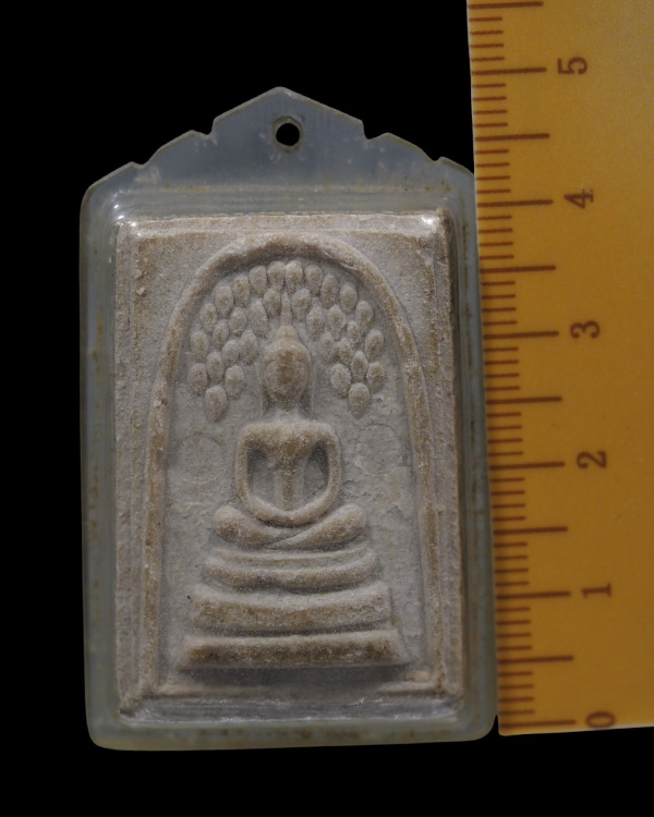 พระสมเด็จพิมพ์ปรกโพธิ์ เนื้อผงน้ำมัน วัดราชนัดดาปี ๒๕๑๒ หลวงพ่อกวย,หลวงปู่โต๊ะ,หลวงปู่หน่าย ปลุกเสก - 4