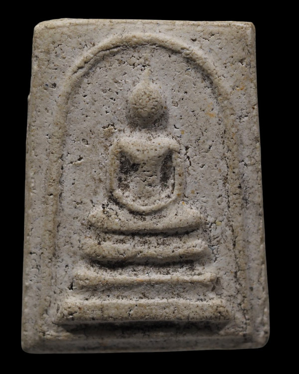 พระสมเด็จเนื้อผง ค่ายอดิศร จังหวัดสระบุรี เนื้อผงหลังกดโค๊ด จัดสร้างเมื่อวันที่ 16 มกราคม พ.ศ.2514 โ - 2