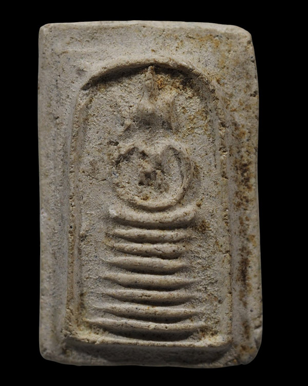 พระสมเด็จ 7 ชั้นอกร่องหูบายศรี เนื้อผง หลวงปู่เผือก พิมพ์ หลังยันต์ ออกวัดสลุด สร้างปี 249..กว่าๆ มว - 5