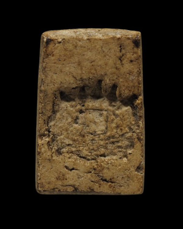 สมเด็จพิมพ์คะแนน หลังตราโล่ตำรวจ ปี ๒๕๐๙ วัดอรุณราชวราราม หลวงพ่อเงิน หลวงปู่นาค หลวงพ่อเต๋   “ สมเด - 3