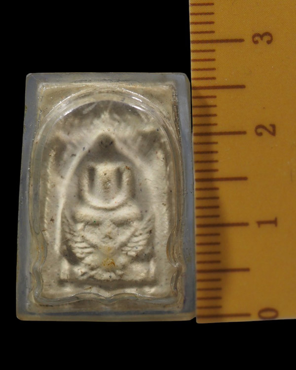 สมเด็จมหาราชทรงครุฑ  พิมพ์คะแนน (หายาก) วัดทุ่งสีกัน สร้างเมื่อปี 2518 ฉลองในหลวงพระชนม์มายุ 4 รอบ พ - 4