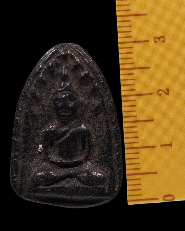 พระพิมพ์กลีบบัว สมาธิ ฉายแสง เนื้อผงคลุกรัก พระเก่า ไม่ทราบที่ - 4