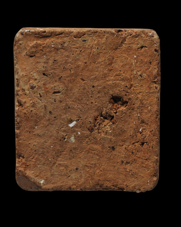 พระเนื้อดิน หลวงพ่อโต วัดโพธิ์ศรีเจริญ อ.ศรีประจันต์ สุพรรณบุรี สร้างประมาณปี 2485 เนื้อดินเก่าจัดสว - 3