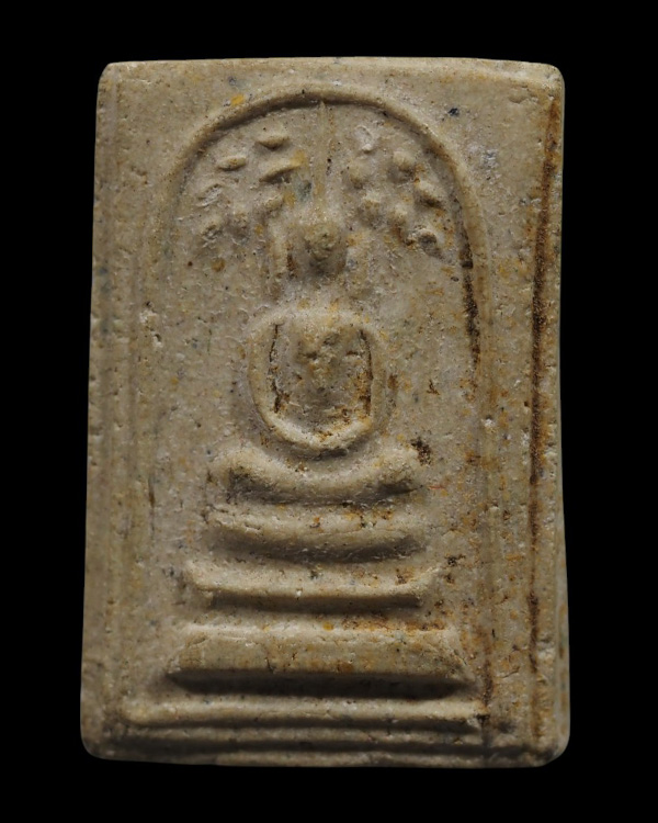 พระสมเด็จหลังหลังกดพิมพ์รูปเหมือนหลวงปู่เผือก วัดกิ่งแก้ว เนื้อผสมผงเก่า มวลสารเก่า ปี ๒๕๑๔-๑๕ หลวง - 2