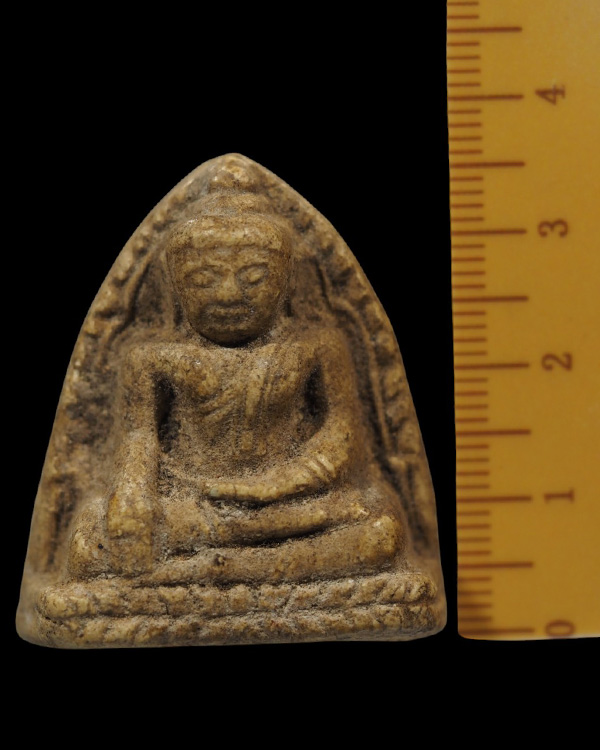 พระพิมพ์หลวงพ่อโต บางกระทิง พิมพ์ใหญ่ เนื้อผง  พระเก่าสวย เนื้อดี  ไม่ทราบที่  เช่ามาจากร้านสายตรง ห - 5