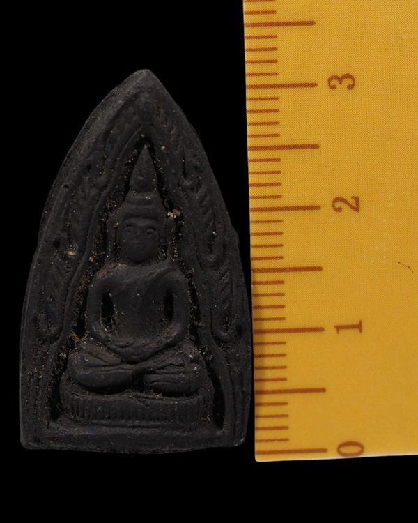 พระผงพิมพ์ชินราช พิมพ์กลาง หลวงพ่อกล้าย วัดหงส์รัตนาราม บางกอกใหญ่ ธนบุรี (กรุงเทพฯ) ยุคปี ๒๔๘๕ เนื้ - 4