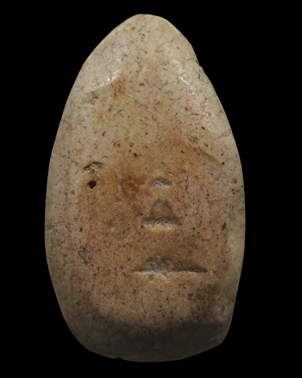 เครื่องรางโบราณ ลิงจับหลัก เนื้อผงโบราณ พิมพ์ใหญ่ เก่าสวย เนื้อจัด ไม่ทราบที่ หนุมานจับหลัก หรือ ล - 3