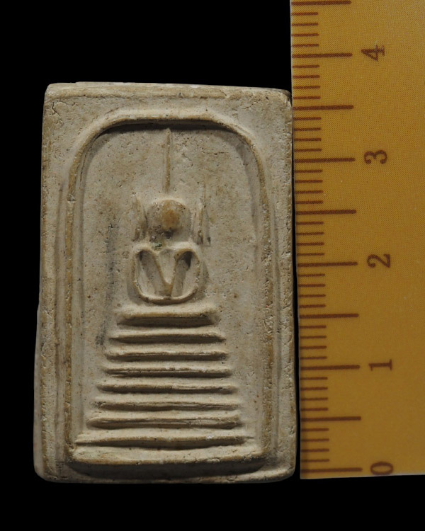 พระสมเด็จพิมพ์ 7 ชั้นอกร่องหูบายศรี  เนื้อผง  หลวงพ่อโชติ วัดตะโน กรุงเทพฯ  องค์นี้สร้างยุคปลาย มีลง - 4