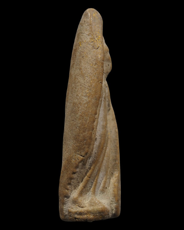 พระลีลาบิด เนื้อผง กรุในบาตรหลวงพ่อโตวัดอินทร์ วัดอินทรวิหาร กทม. - 4