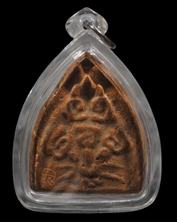 พระเจ้าห้าพระองค์ เนื้อดินพิมพ์ พิมพ์ใหญ่  จารยันต์ ทั้งองค์  พิมพ์แปลก ไม่ทราบที่ เจ้าของเก่าเลี่ยม - 5