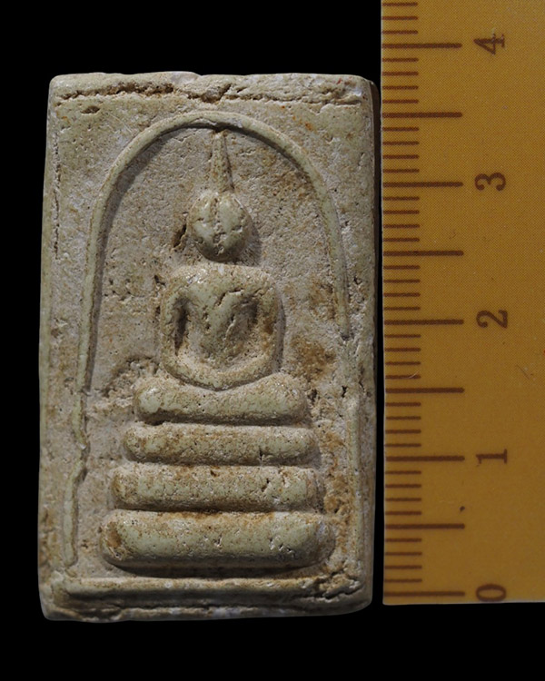 พระสมเด็จพิมพ์ใหญ่ ฐานหมอน 3 ชั้น พระเก่ามีอายุ สภาพผ่านการใช้ เนื้อจัดสวย ไม่ทราบที่ - 4