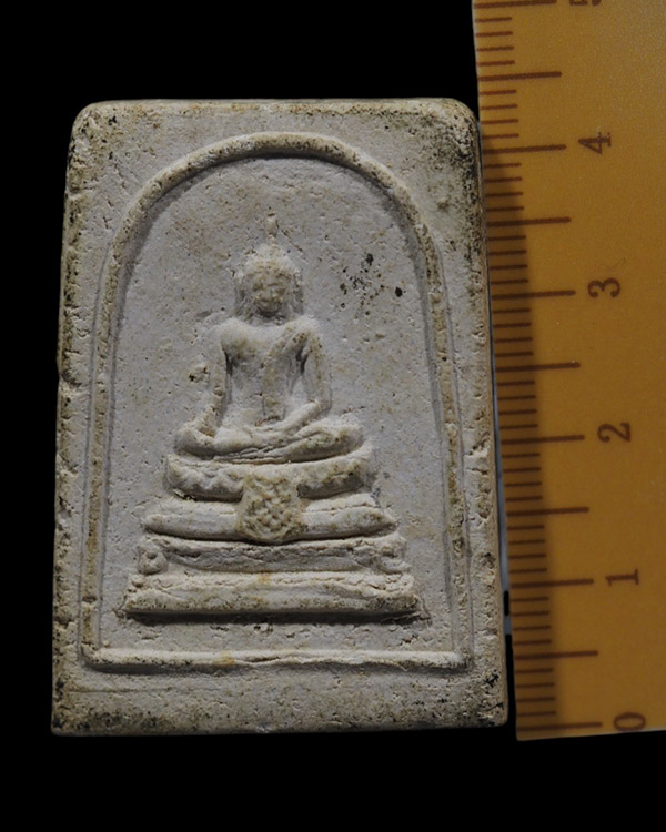 พระสมเด็จพิมพ์พระประธาน พิมพ์ใหญ่(นิยม) กรุวัดนครชื่นชุ่ม ปี ๒๕๐๙ ผสมผงเก่ากรุบางขุนพรหม หลวงพ่อเงิน - 4