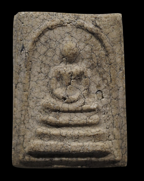 พระสมเด็จเนื้อผง ค่ายอดิศร จังหวัดสระบุรี เนื้อผงหลังกดโค๊ด จัดสร้างเมื่อวันที่ 16 มกราคม พ.ศ.2514 โ - 2