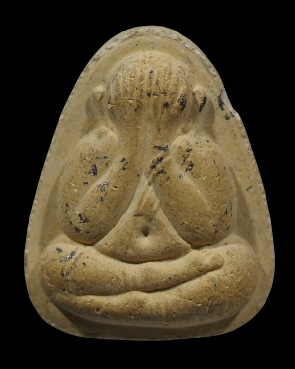 พระปิดตาพิมพ์ใหญ่ หลังยันต์ หลวงปู่หลิว วัดไร่แตงทอง นครปฐม เสาร์ 5 เมตตามหาลาภ ปี 2536  หลวงปู่หลิว - 2