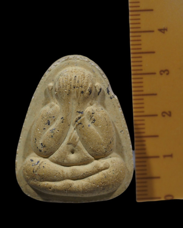 พระปิดตาพิมพ์ใหญ่ หลังยันต์ หลวงปู่หลิว วัดไร่แตงทอง นครปฐม เสาร์ 5 เมตตามหาลาภ ปี 2536  หลวงปู่หลิว - 4