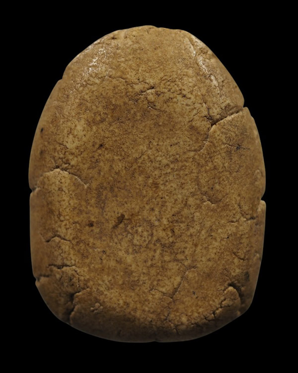 พระสมเด็จพิมพ์ขอบกระดง  หลังเบี้ย พระเก่าเนื้อจัด แบบผสมผงเก่า  น่าจะเป็นเกจิสมัยเก่า  สร้างไว้ครับ  - 3