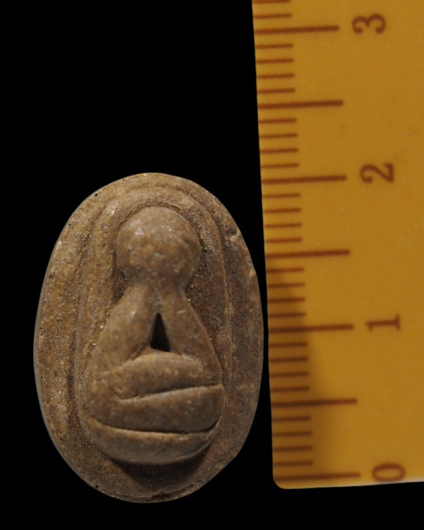 พระปิดตาเม็ดบัวหลวง เนื้อผงเกสร หลวงพ่อยิด วัดหนองจอก จ.ประจวบคีรีขันธ์ ปลุกเสก 3 ไตรมาส และรุ่นนี้เ - 4