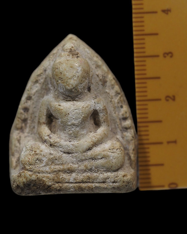 พระผงพิมพ์หลวงพ่อโต บางกระทิง  เนื้อผงเก่า  สภาพผ่านการใช้ เนื้อจัด  ไม่ทราบที่ - 4