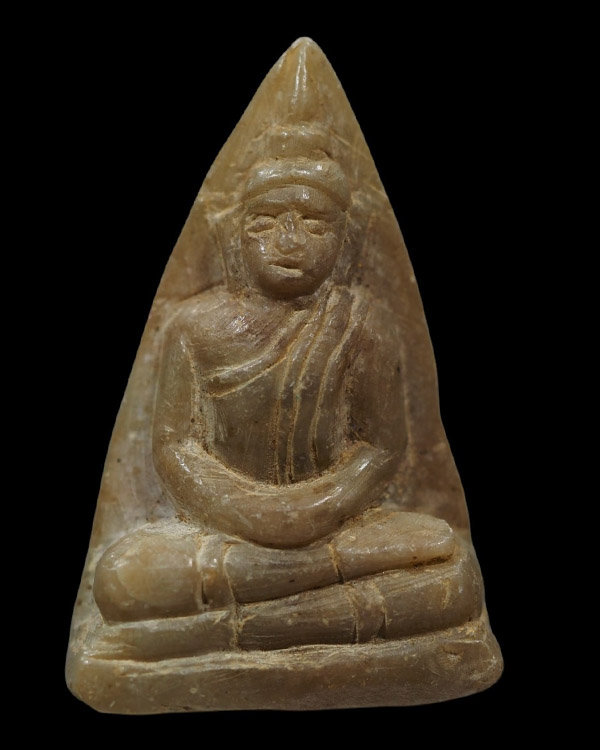 พระพุทธ ปางสมาธิพิมพ์ใหญ่  แกะจากหินสบู่แท้  ด้านหลังมีรอยจาร  พระสวยมาก พระเก่ามีอายุไม่ทราบพระเกจิ - 5