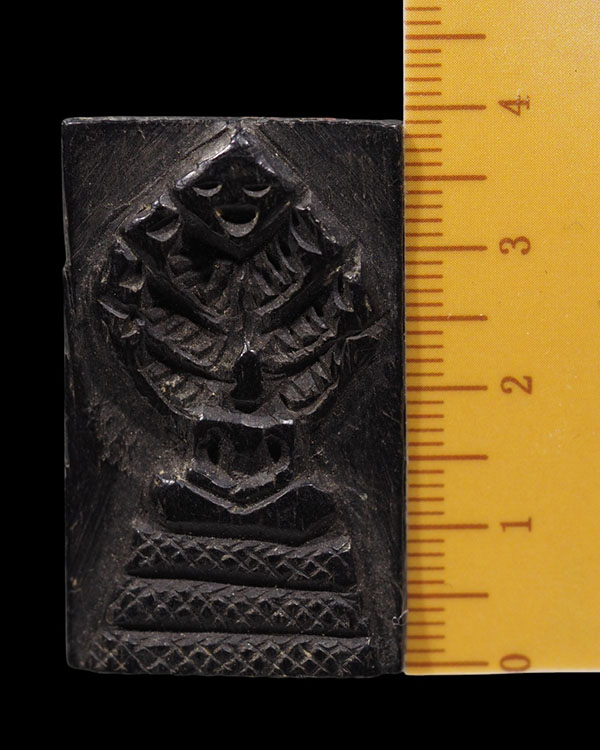 พระพิมพ์นาคปรก แกะเนื้อไม้งิ้วดำแกะ ด่นด้านโชคลาภ เก่าจัดมีอายุ ไม่ทราบที่  เก่ามีอายุ - 5