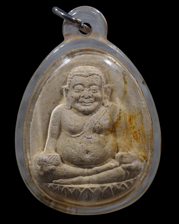 พระสังกัจจายน์หลวงพ่อเพิ่ม เนื้อผง วัดป้อมแก้ว จ.อยุธยา  ปี 2542  หายากแล้วครับ - 5