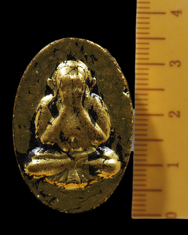 พระปิดตาพิมพ์ไข่ผ่าซีก รุ่นแรก ลงรักปิดทอง หลังยันต์ หลวงปู่ธูป วัดพิรุณศาสตร์  สามโคก  ปทุมธานี - 4