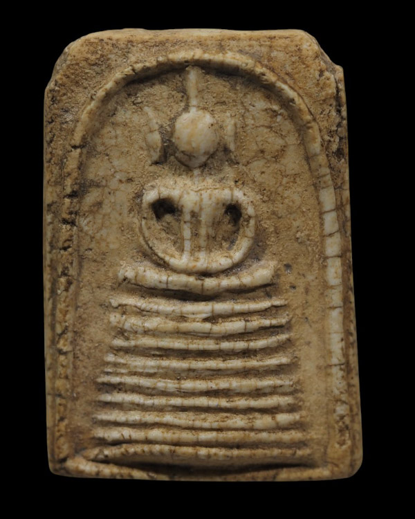 พระสมเด็จพิมพ์วัดเกศไชโย อกร่องหูบายศรี  ไม่ทราบที่  เนือหาจัด  พระมีซ่อม   องค์นี้เช่ามาเเจ้าของเดิ - 5