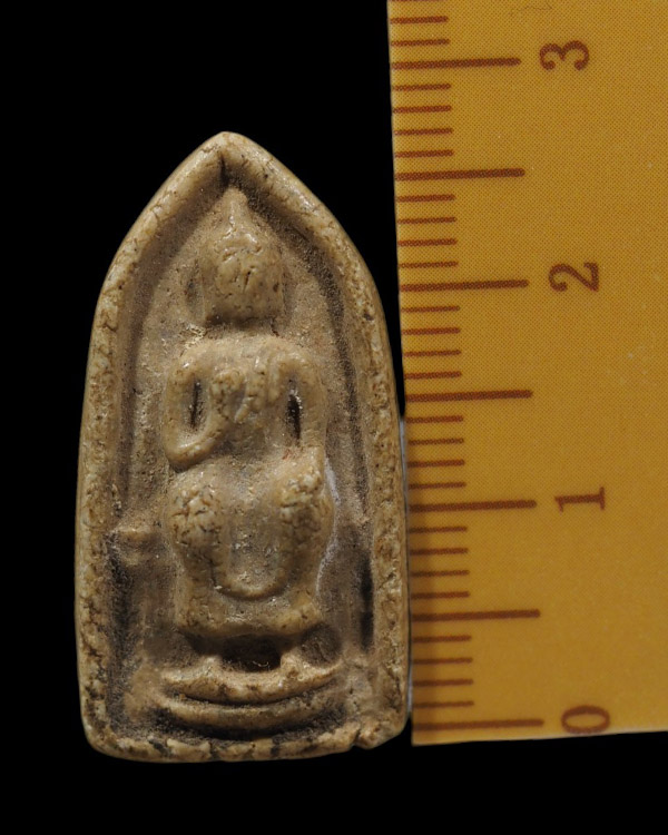 พระศิลาขาวเนื้อผง พิมพ์เล็ก หลวงพ่อเต๋ วัดสามง่าม พระศิลาขาวศักดิ์สิทธิ์ คู่แดนปฐมพุทธภูมิ หนึ่งในพร - 4