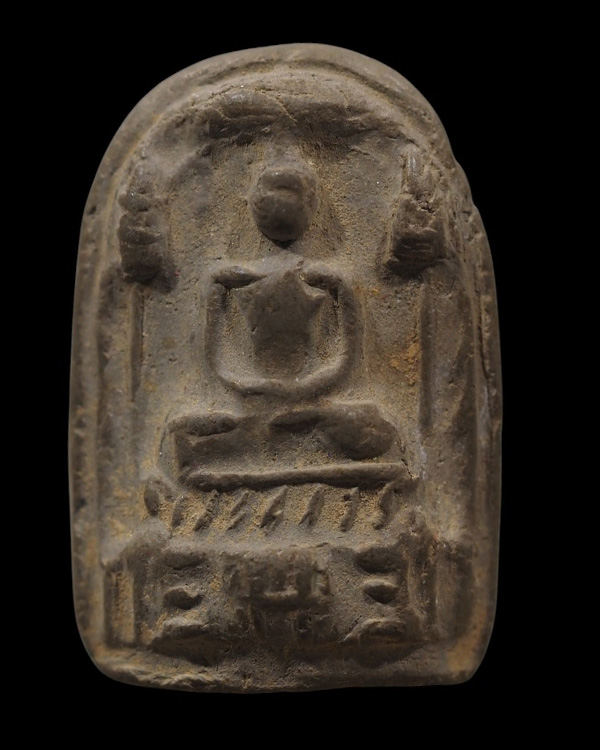 พระยอดขุนพลเนื้อดิน เนื้อดิน พิมพ์เล็ก พระเก่า ไม่ทราบที่   พิมพ์นี้มีเล่นหากันอยู่  2-3 ที่ เท่าที่ - 5