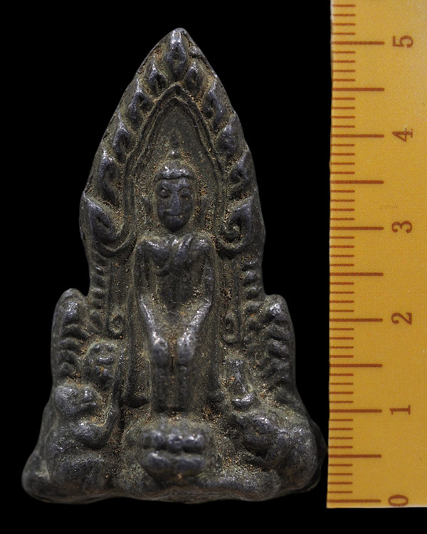 พระพิมพ์ปรางค์ป่าเรไลย์ เนื้อชินตะกัว พิมพ์ใหญ่ วัดไก่จ้น อยุธยา ปี ๒๕๑๗ หลวงปู่ลำภู วัดบางขุนพรหม จ - 4