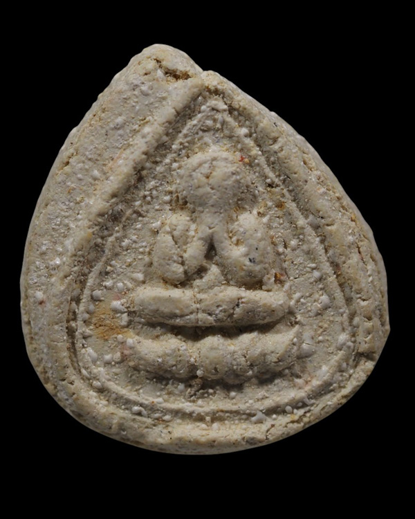 พระปิดตามีลาภ ยุคต้น หลวงพ่อแช่ม วัดดอนยายหอม จ.นครปฐม ปี 2514 - 5