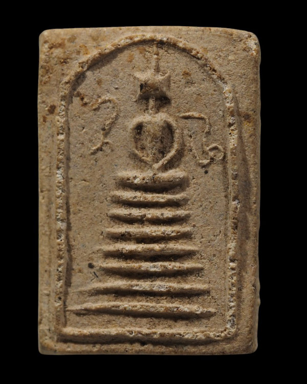 พระสมเด็จพิมพ์เล็ก หูบายศรี ข้างยันต์  หลังจารยันต์ มะ อะ อุ  พระเก่ามีอายุ  ไม่ทราบที่ - 5