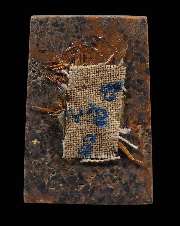 สมเด็จหินพระธาตุ พิมพ์ใหญ่ เขาสามร้อยยอด จ.ประจวบคีรีขันธ์ แกะไว้ในยุคเก่า ไม่ทราบสำนักที่สร้าง แต่เ - 3