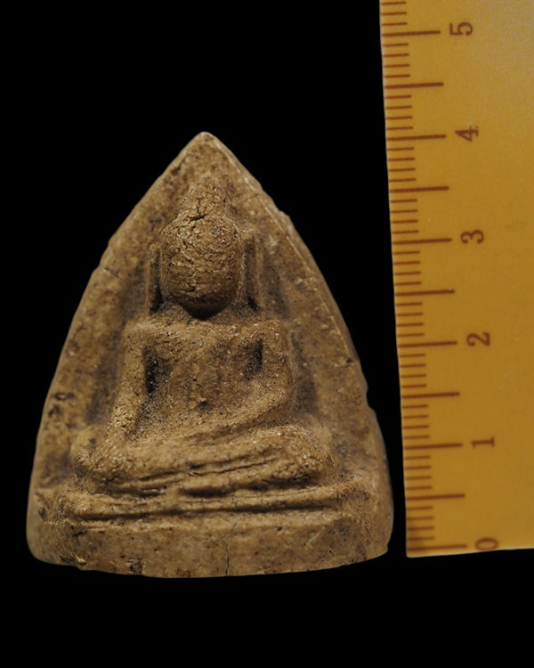 พระพิมพ์หลวงพ่อโต พิมพ์ใหญ่ เนื้อผง พระเกจิสร้าง พระบ้าน เก่ามีอายุ สภาพสวย ไม่ทราบที่ - 4