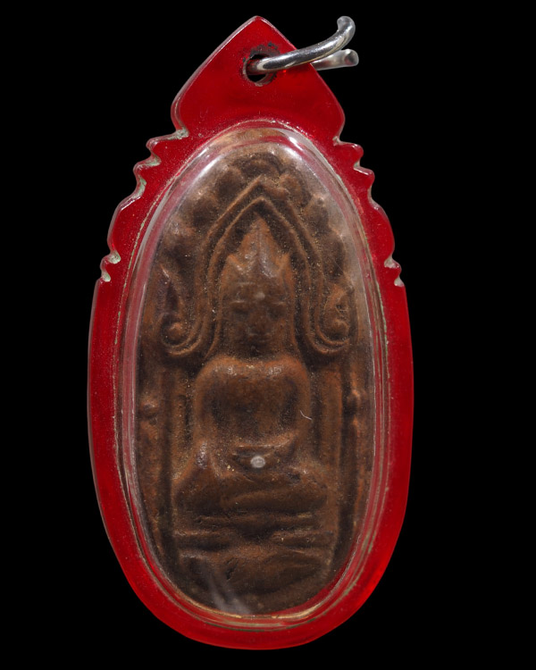 พระขุนแผนเนื้อดินไข่ผ่าซีก พิมพ์ใหญ่  ไม่ทราบที่ พระบ้านเลี่ยมเก่า  องค์นี้น่าจะสาย จ.สุพรรณบุรี  ค้ - 2