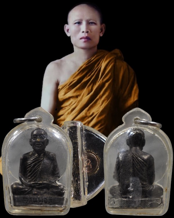 พระรูปหล่ออุดกริ่ง ท่านพ่อลี วัดอโศการาม สมุทรปราการ ปี 2529 มีโค๊ตใต้ฐาน   พิธีใหญ่ - 1