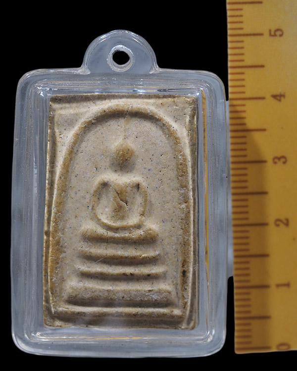 พระสมเด็จวัดระฆัง (พระผงสมเด็จ วัดระฆัง ผงสมเด็จบางขุนพรม ๕ องค์ ทำ ๑๐๘ องค์) เนื้อผงสมเด็จบางขุนพรห - 4