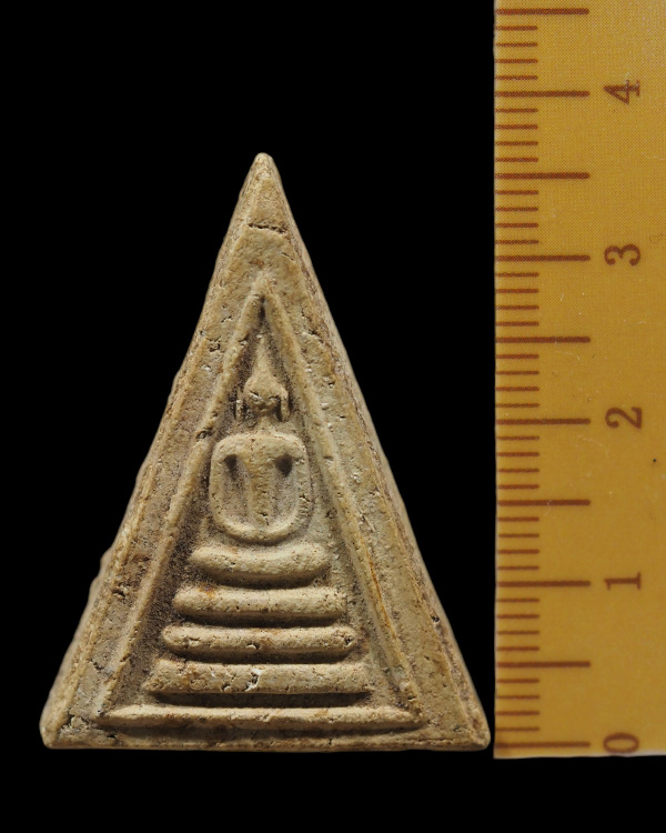 พระสมเด็จพิมพ์สามเหลี่ยม หลวงปู่นาค วัดระฆังโฆสิตาราม กรุงเทพฯ มวลสารผสมผงเก่า สร้างประมาณยุค ปี 25 - 4