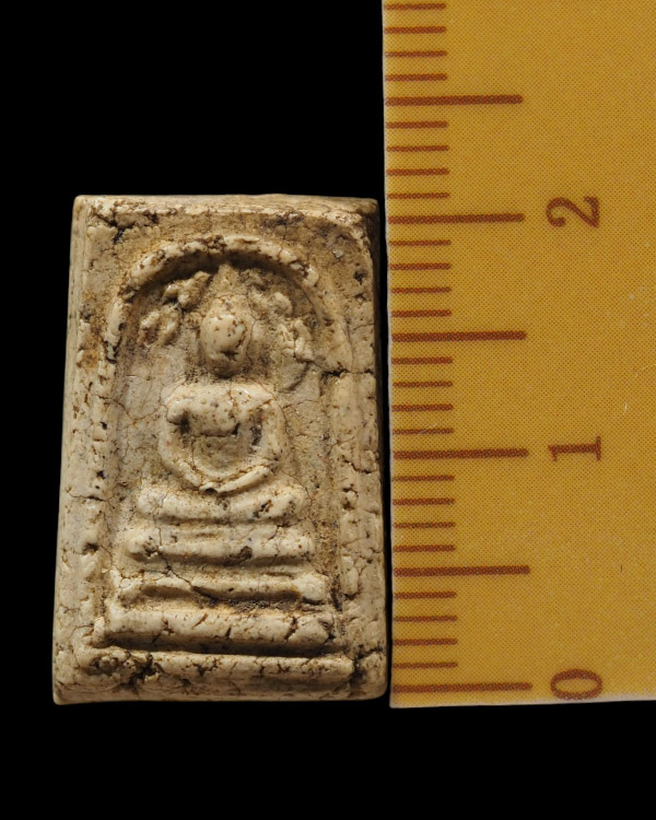 พระสมเด็จพิมพ์คะแนนพระประธานปรกโพธิ์ (หายากมาก)   พระครูมูล  วัดสุทัศน์ ปี ๒๔๙๕   เนื้อจัด แก่ผงเก่า - 4