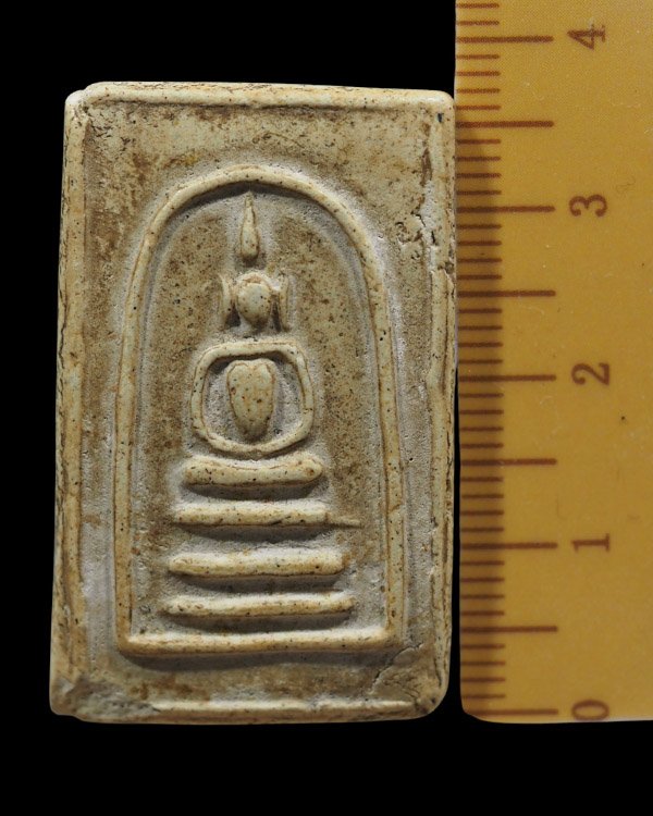 พระสมเด็จพิมพ์หูบายศรี พุงป่อง พระเก่า พิมพ์สวยมีเอกลักษณ์  เนื้อหาจัด  ไม่ทราบที่   ชอบความแปลกเลยเ - 4