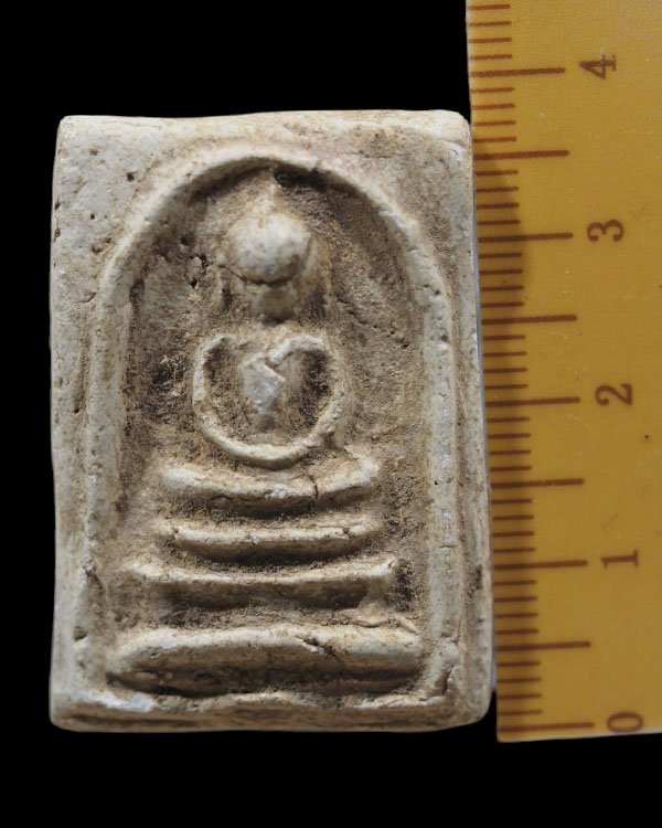 พระสมเด็จพิมพ์เศียรโต เนื้อผงวัดระฆังล้วน ปลุกเสกพิธีอินโดจีน วัดสุทัศน์ หลวงพ่อสุพจน์ ปี ๒๔๘๔  ***พ - 4