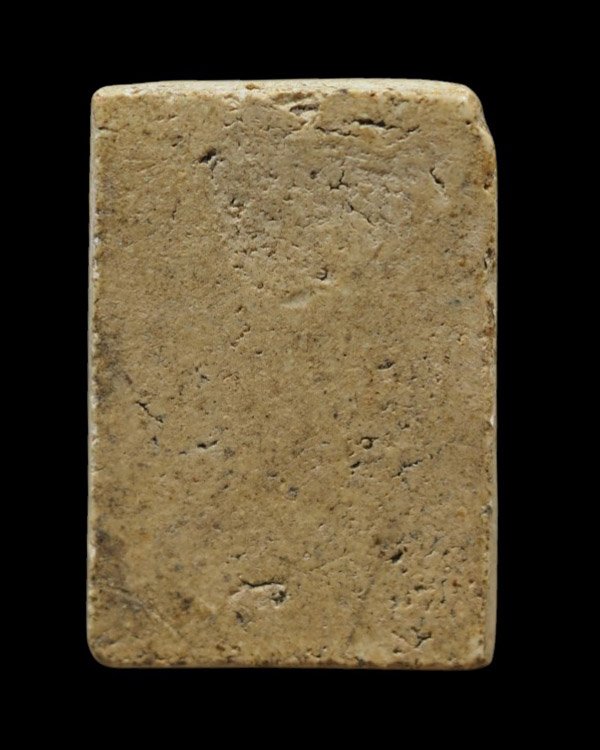 พระสมเด็จ พิมพ์พระคะแนน  พิมพ์แขนกว้าง  เนื้อหาจัดจ้าน แก่ผงเก่า  พิมพ์สมเด็จแขนกว้างมีสร้างอยู่ไม่ก - 3