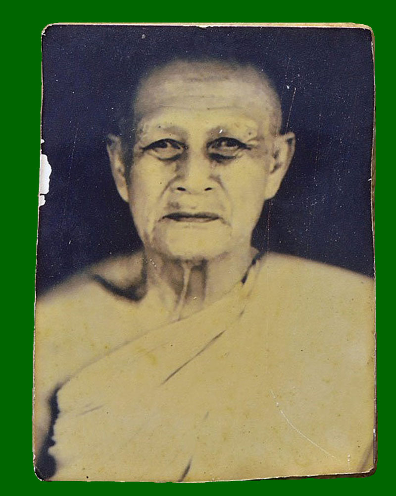 พระสมเด็จหลวงพ่อโต๊ะ วัดสระเกษ จ.อ่างทอง พิมพ์นิยม 7 ชั้นหลังรูปถ่าย - 3